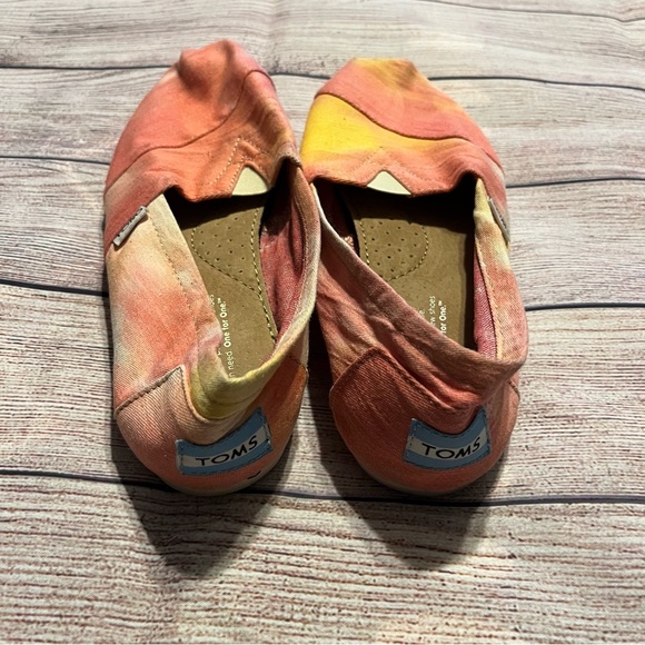 Pink, Yellow, & White Tie Dye Toms Slip On Alpargata Sneakers, Size Women’s 7 - Picture 4 of 6